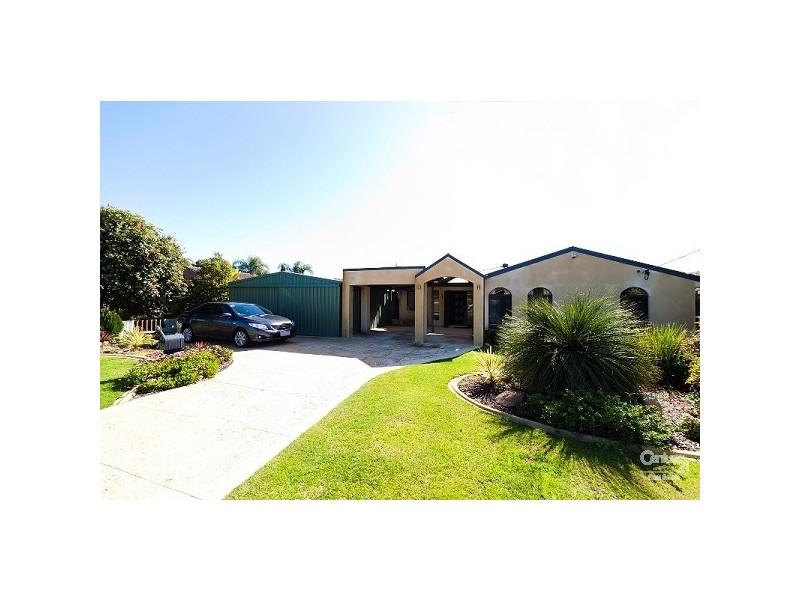 17 Celosia Way, Riverton WA 6148