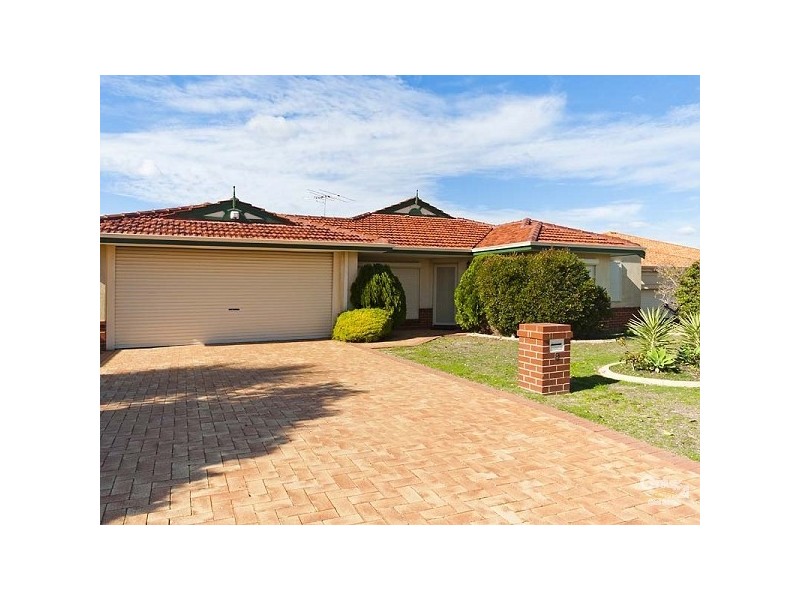 8 Moresby Close, Bibra Lake WA 6163