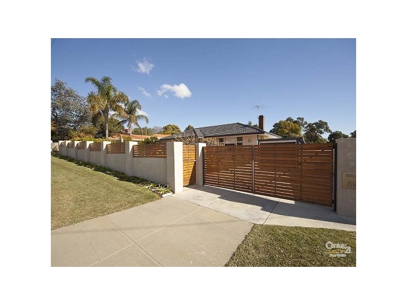 59 Redwood Crescent, Melville WA 6156