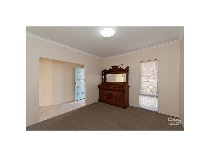 2 Heidelberg St, Aubin Grove WA 6164