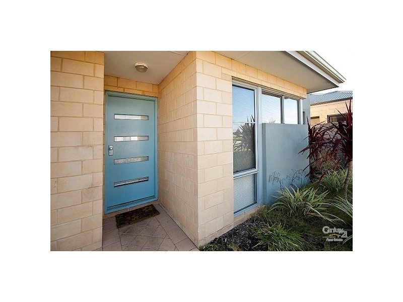 2 Heidelberg St, Aubin Grove WA 6164