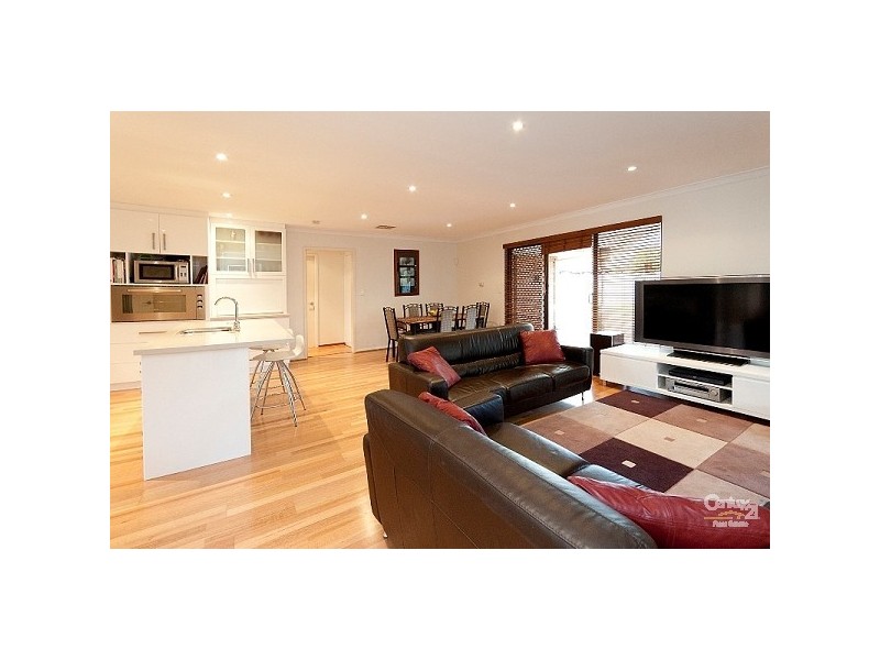 77 Gracechurch Crescent, Leeming WA 6149