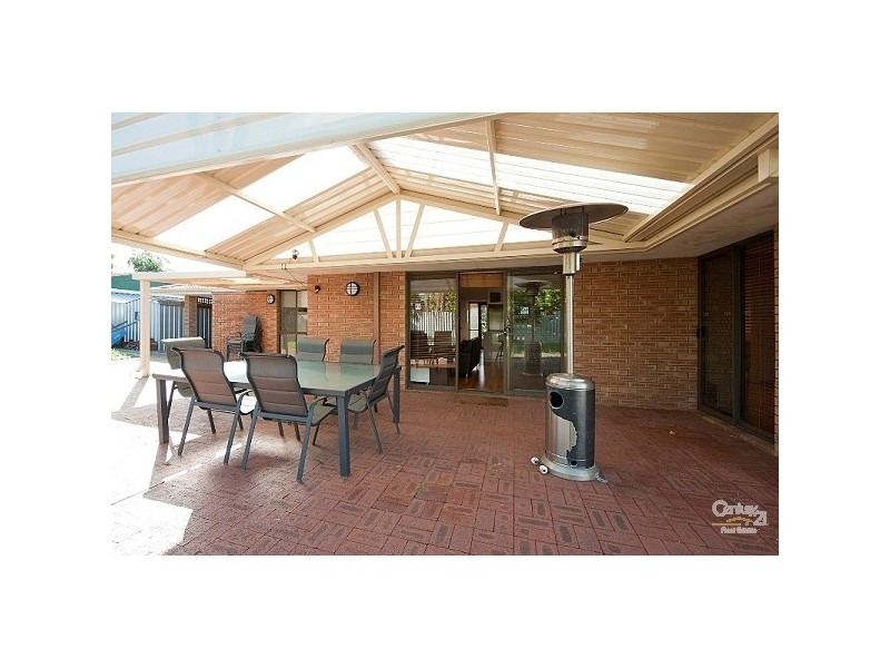 77 Gracechurch Crescent, Leeming WA 6149