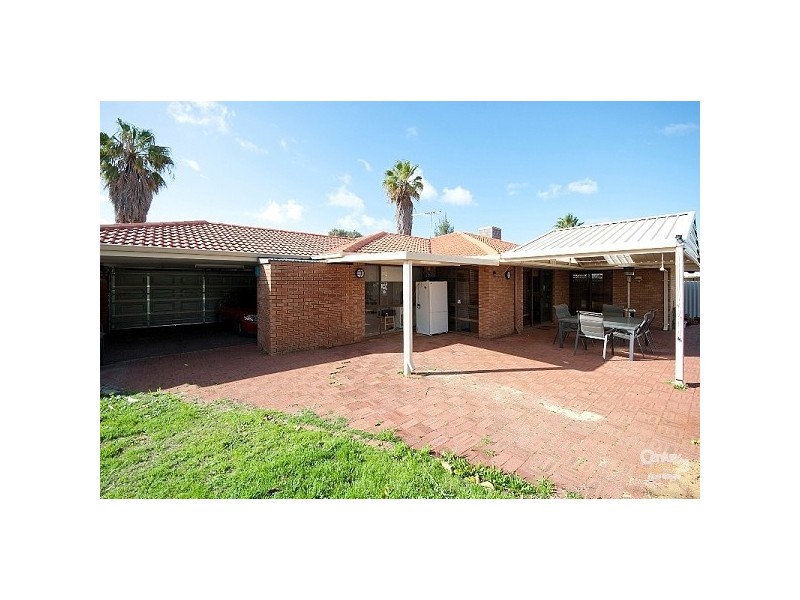 77 Gracechurch Crescent, Leeming WA 6149