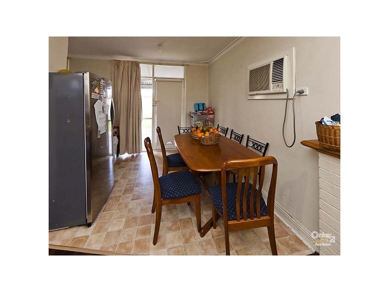 5 Kenmare Avenue, Thornlie WA 6108