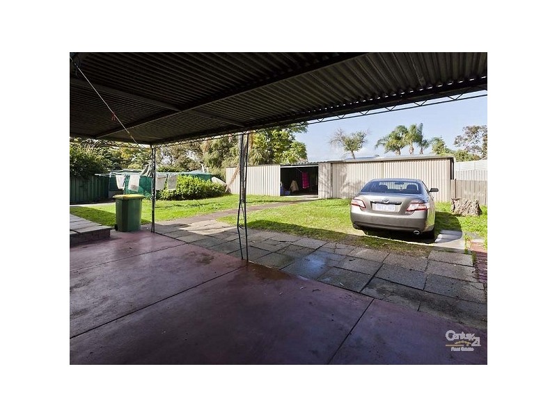 5 Kenmare Avenue, Thornlie WA 6108