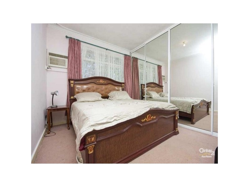 37 Lowth Road, Beckenham WA 6107