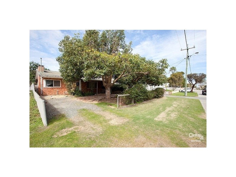 56 Lacey Street, Beckenham WA 6107