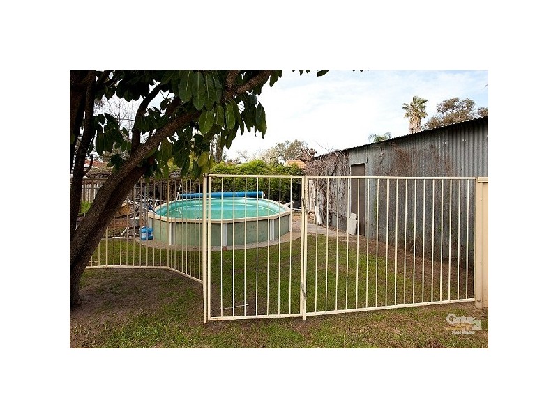 56 Lacey Street, Beckenham WA 6107