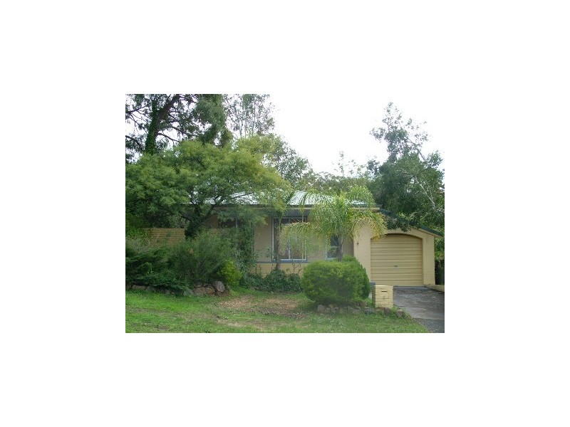 5 Mirria Way, Mount Nasura WA 6112
