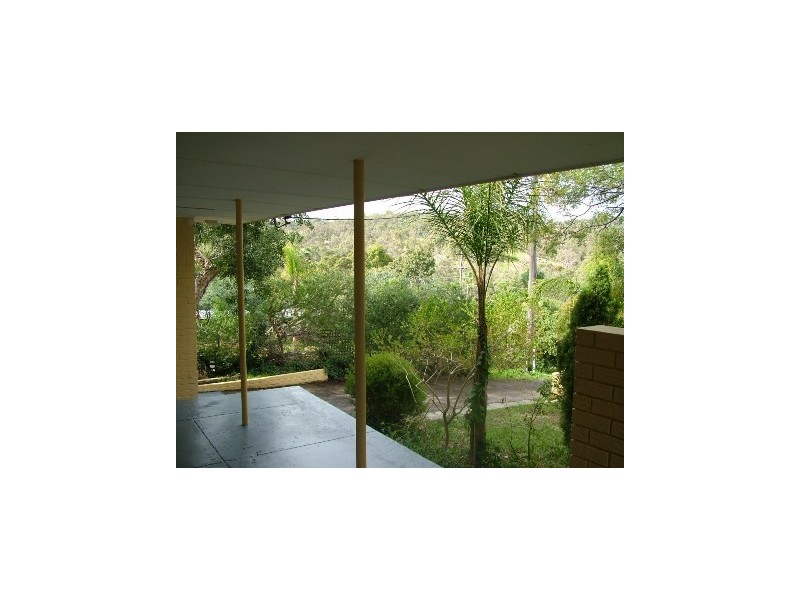 5 Mirria Way, Mount Nasura WA 6112