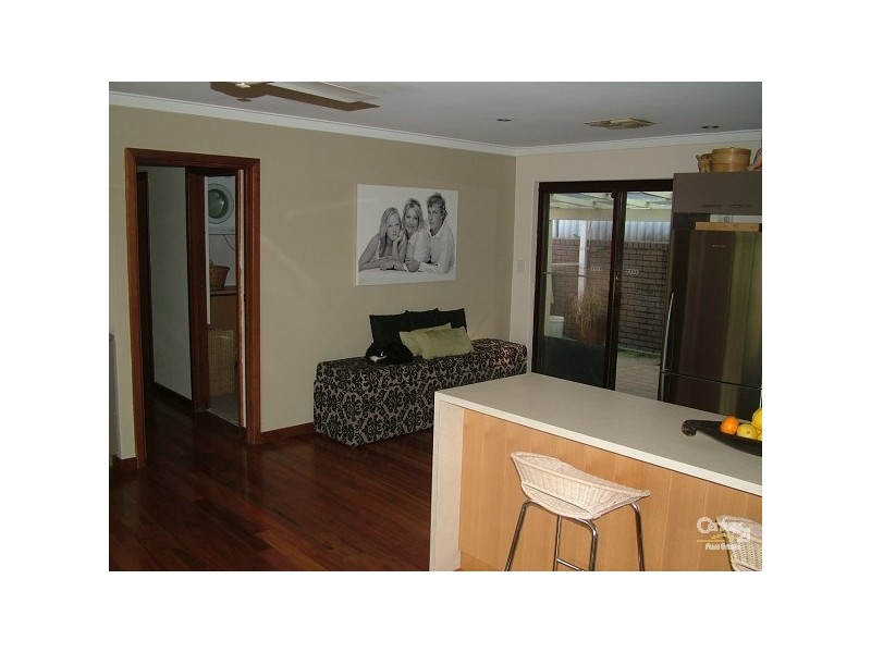 14 Mirria Way, Mount Nasura WA 6112