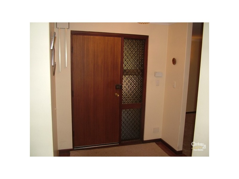 17 Dixie Road, Kelmscott WA 6111