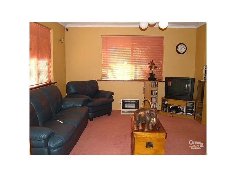 101 Brookton Hwy, Mount Nasura WA 6112