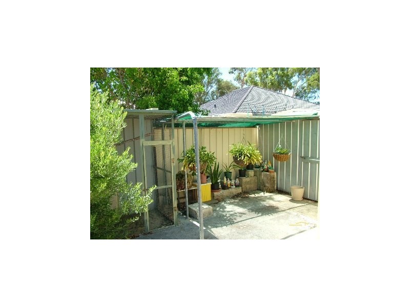 12 Bolger Gardens, Kelmscott WA 6111