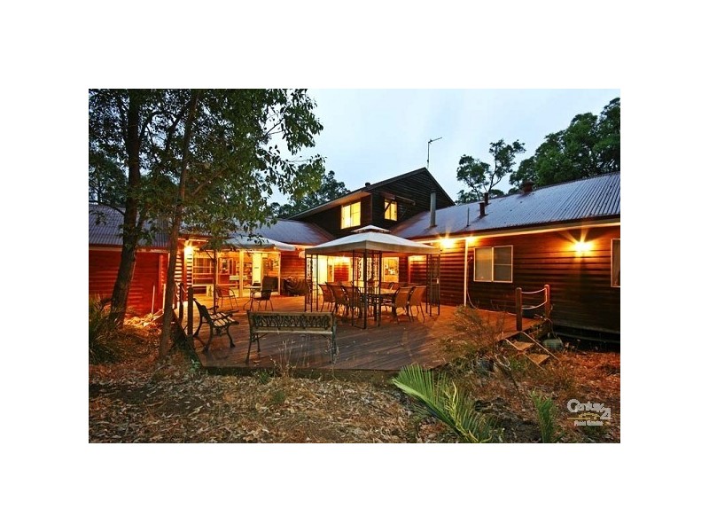 4 Lund Court, Roleystone WA 6111