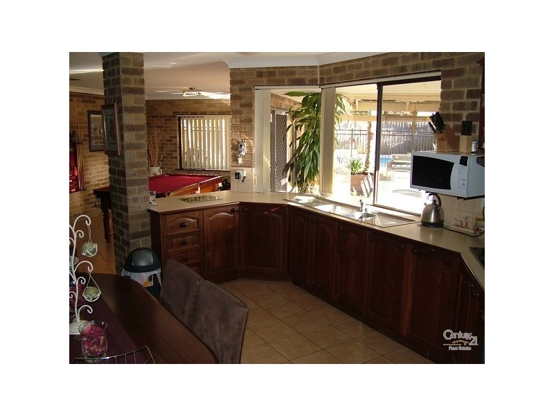 Kelmscott WA 6111