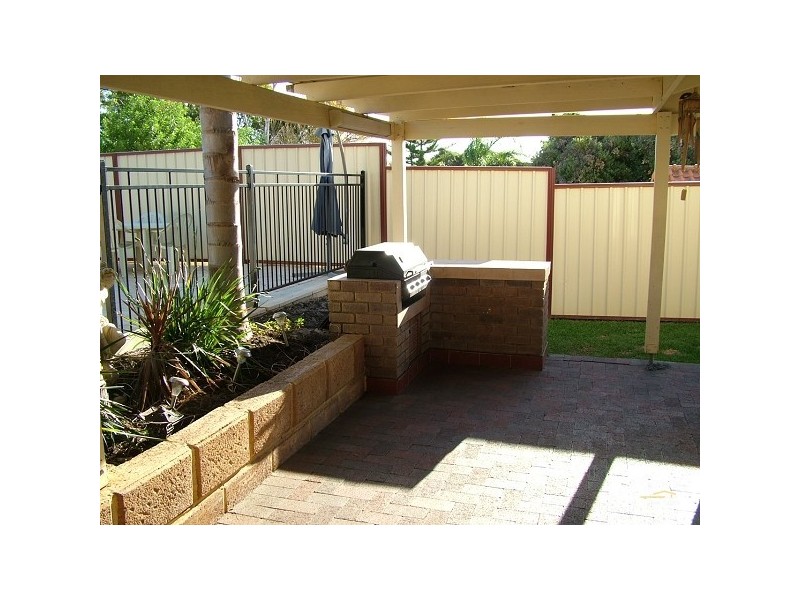 Kelmscott WA 6111