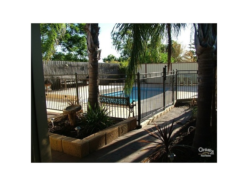 Kelmscott WA 6111