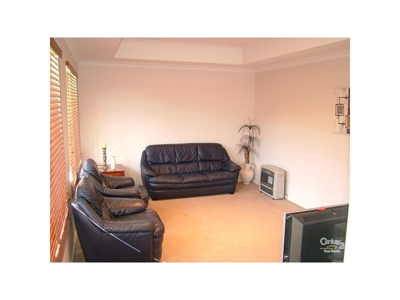 22 Hicks Road, Kelmscott WA 6111