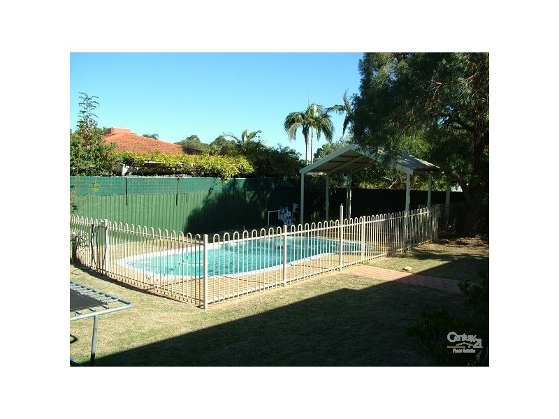 183 Cammillo Road, Kelmscott WA 6111