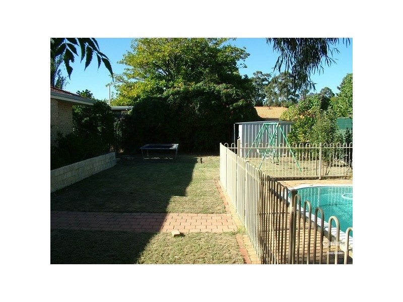 183 Cammillo Road, Kelmscott WA 6111