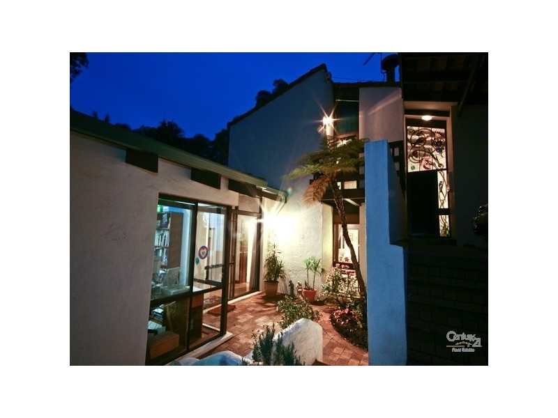 43 Valley View Road, Roleystone WA 6111