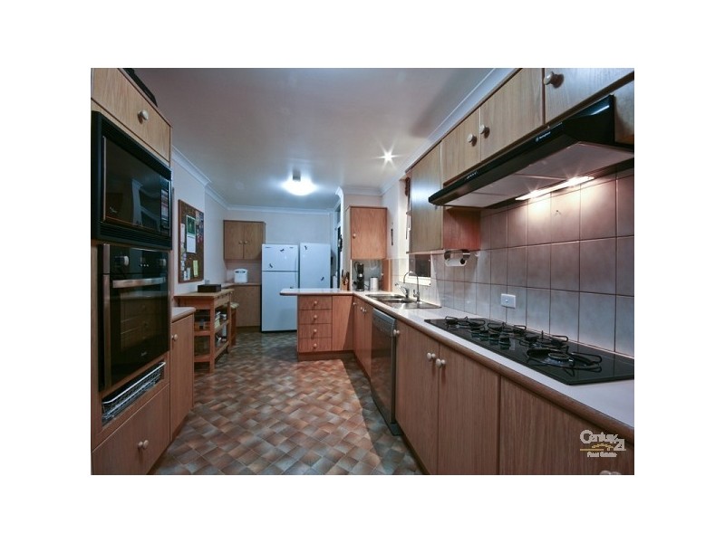 43 Valley View Road, Roleystone WA 6111