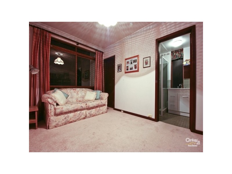 43 Valley View Road, Roleystone WA 6111