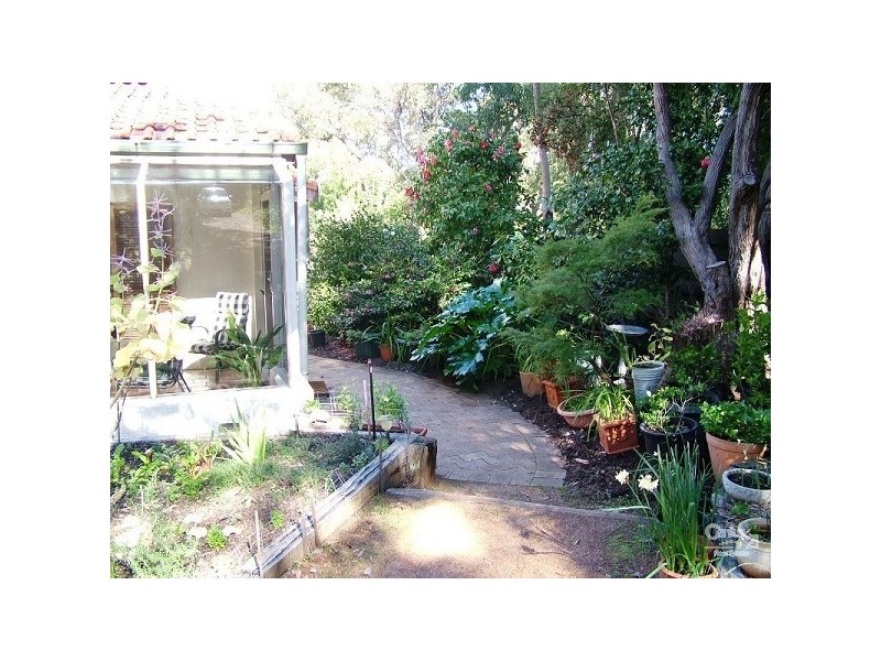 43 Valley View Road, Roleystone WA 6111