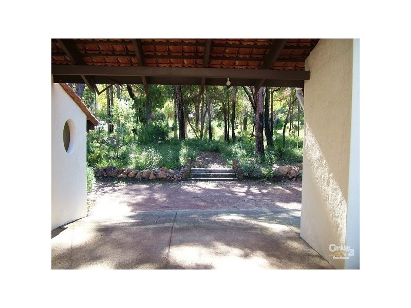 43 Valley View Road, Roleystone WA 6111