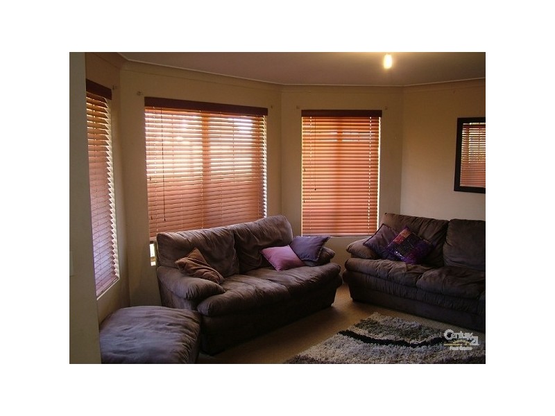 3 Ralphs Street, Seville Grove WA 6112