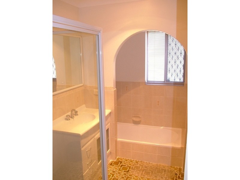 34 Opal Way, Mount Richon WA 6112