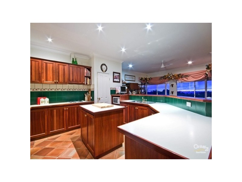 61 Locke View, Bedfordale WA 6112