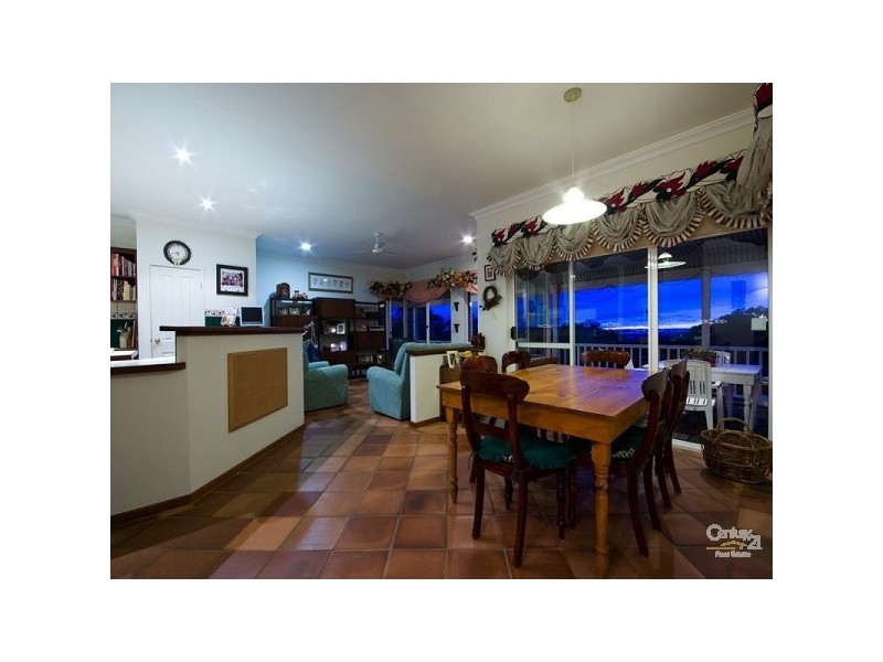 61 Locke View, Bedfordale WA 6112
