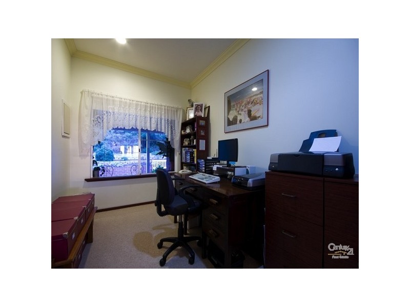 61 Locke View, Bedfordale WA 6112
