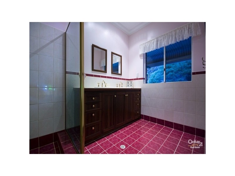 61 Locke View, Bedfordale WA 6112