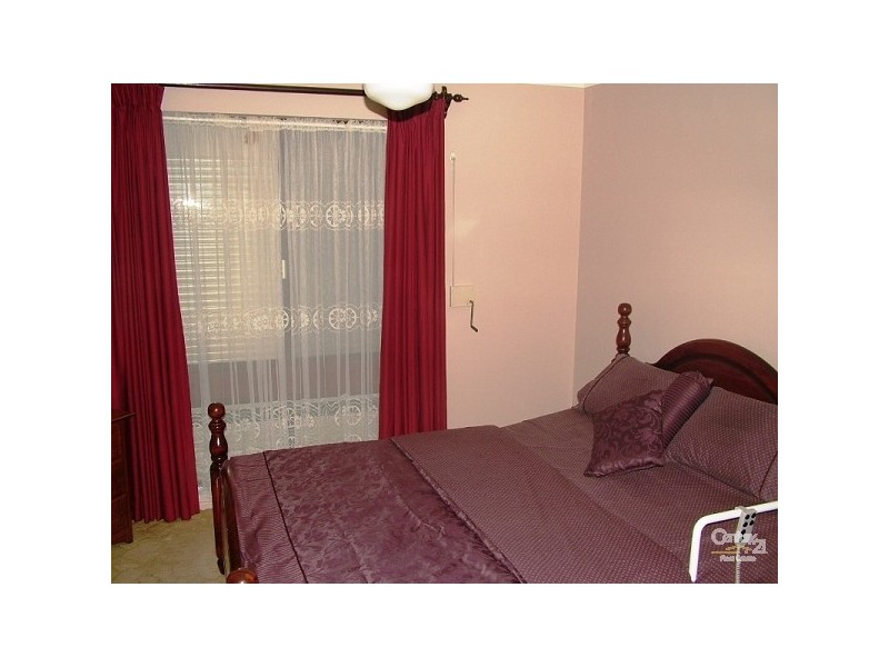 5 Patfield Place, Kelmscott WA 6111