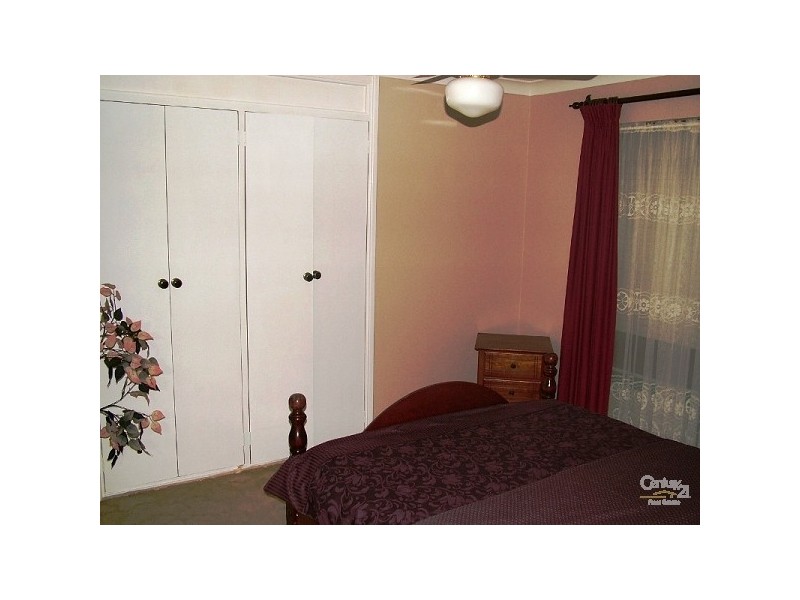 5 Patfield Place, Kelmscott WA 6111