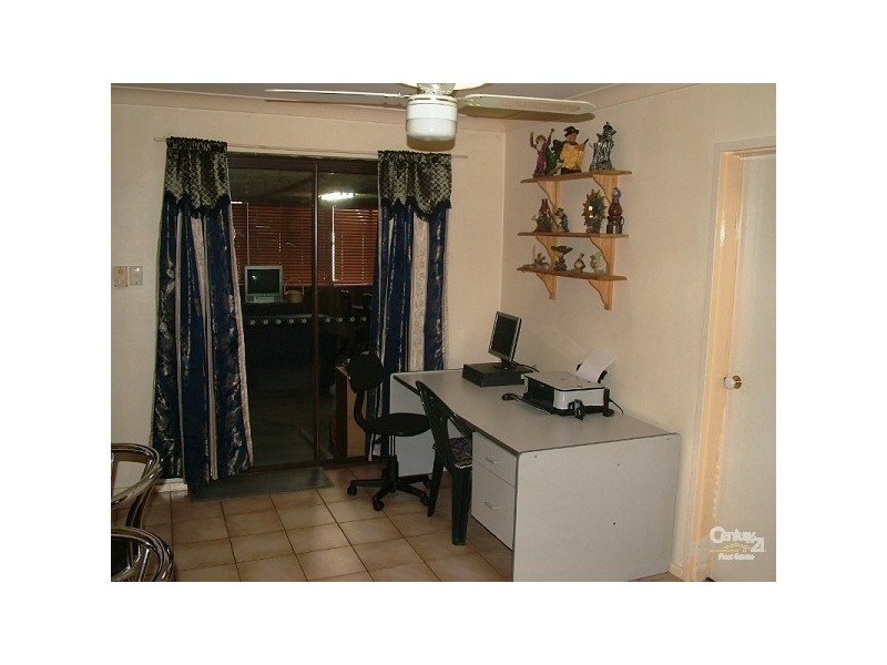 5 Patfield Place, Kelmscott WA 6111