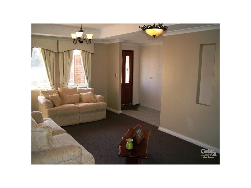 16 McNeil Grove, Jarrahdale WA 6124