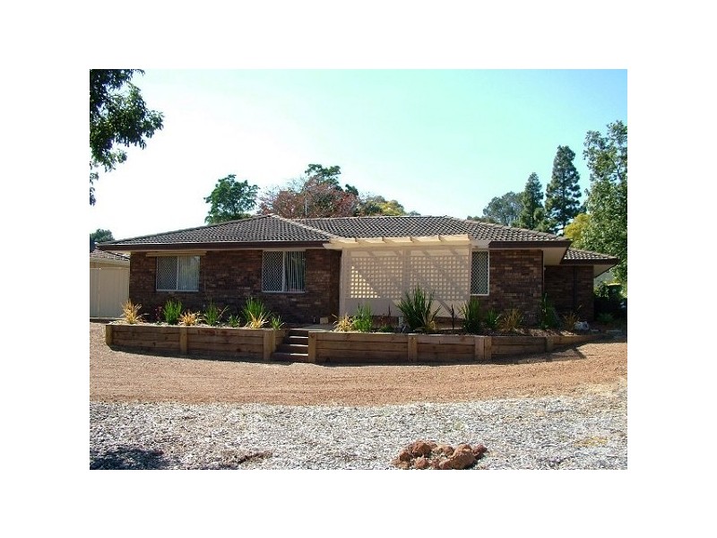 9a Lilian, Kelmscott WA 6111