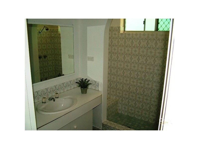 9a Lilian, Kelmscott WA 6111