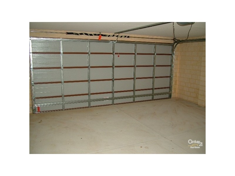 4b Bilkurra Way, Mount Nasura WA 6112