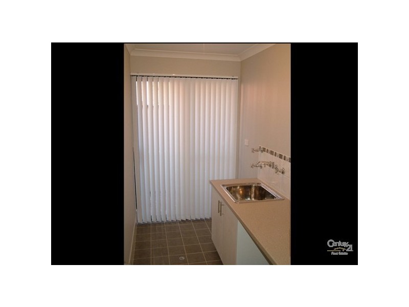 4b Bilkurra Way, Mount Nasura WA 6112