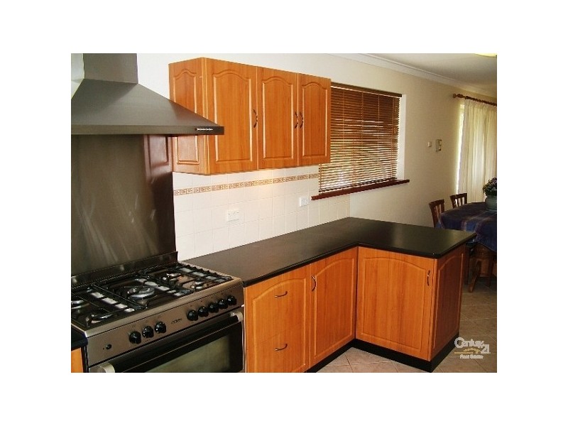 22 Carrick Road, Mount Richon WA 6112