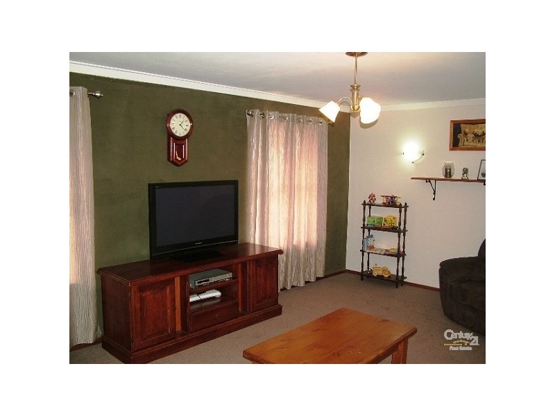 22 Carrick Road, Mount Richon WA 6112