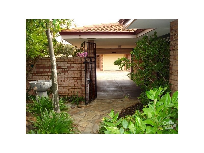 54 Hertha Road, Innaloo WA 6018