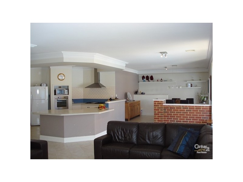 49 Merrimac Loop, Rockingham WA 6168