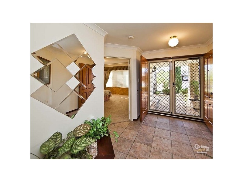 27 Brown Crescent, Seville Grove WA 6112